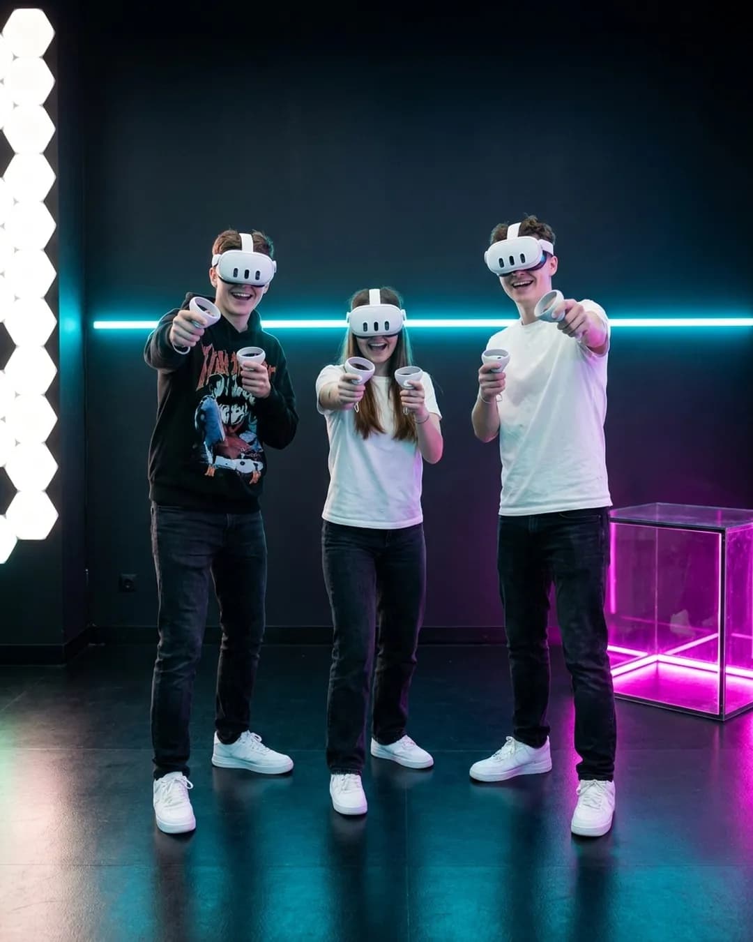 Лазертаг VR в клубе VIRTU — командный шутер, геймплей #1